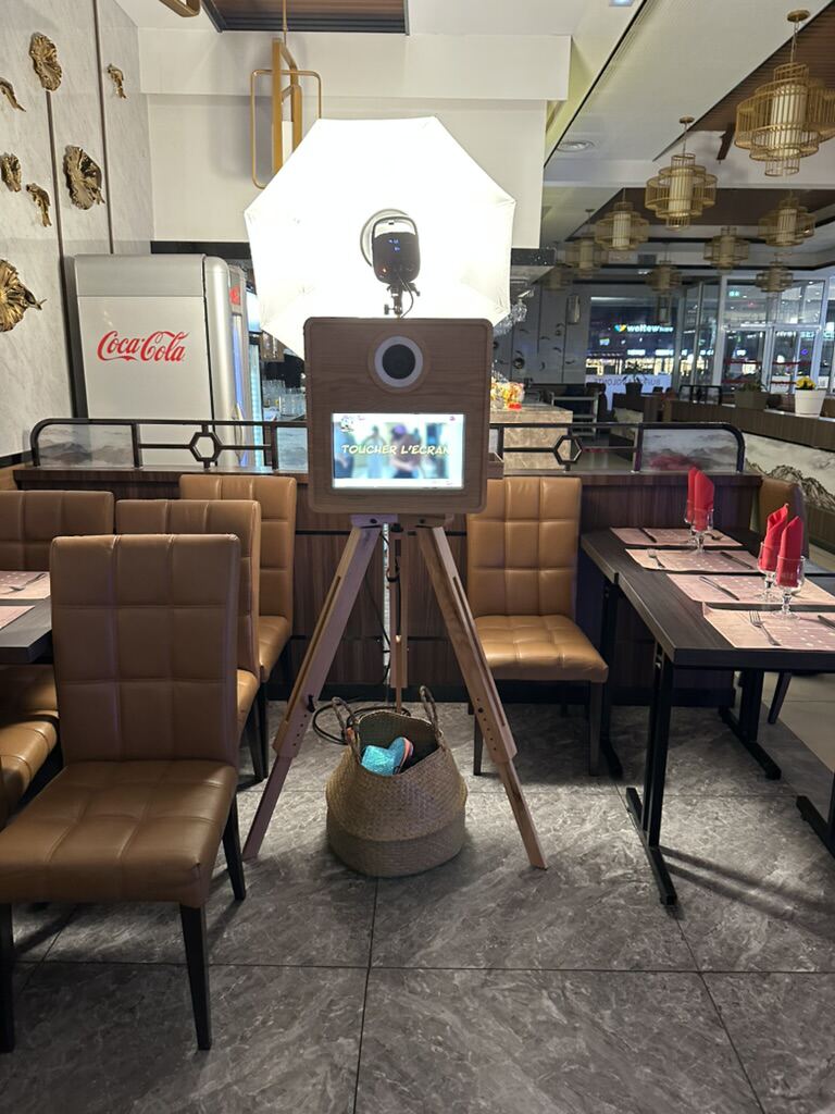 Borne photo MyShow installée dans un restaurant